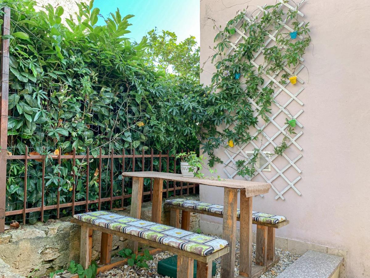 Apartmani Sincic Pula Luaran gambar